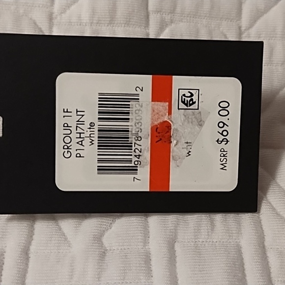 DKNY pullover sweater - Picture 3 of 6